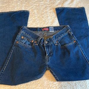 Size 10 Medium Women’s Levi Tough Boot Type 1 jeans